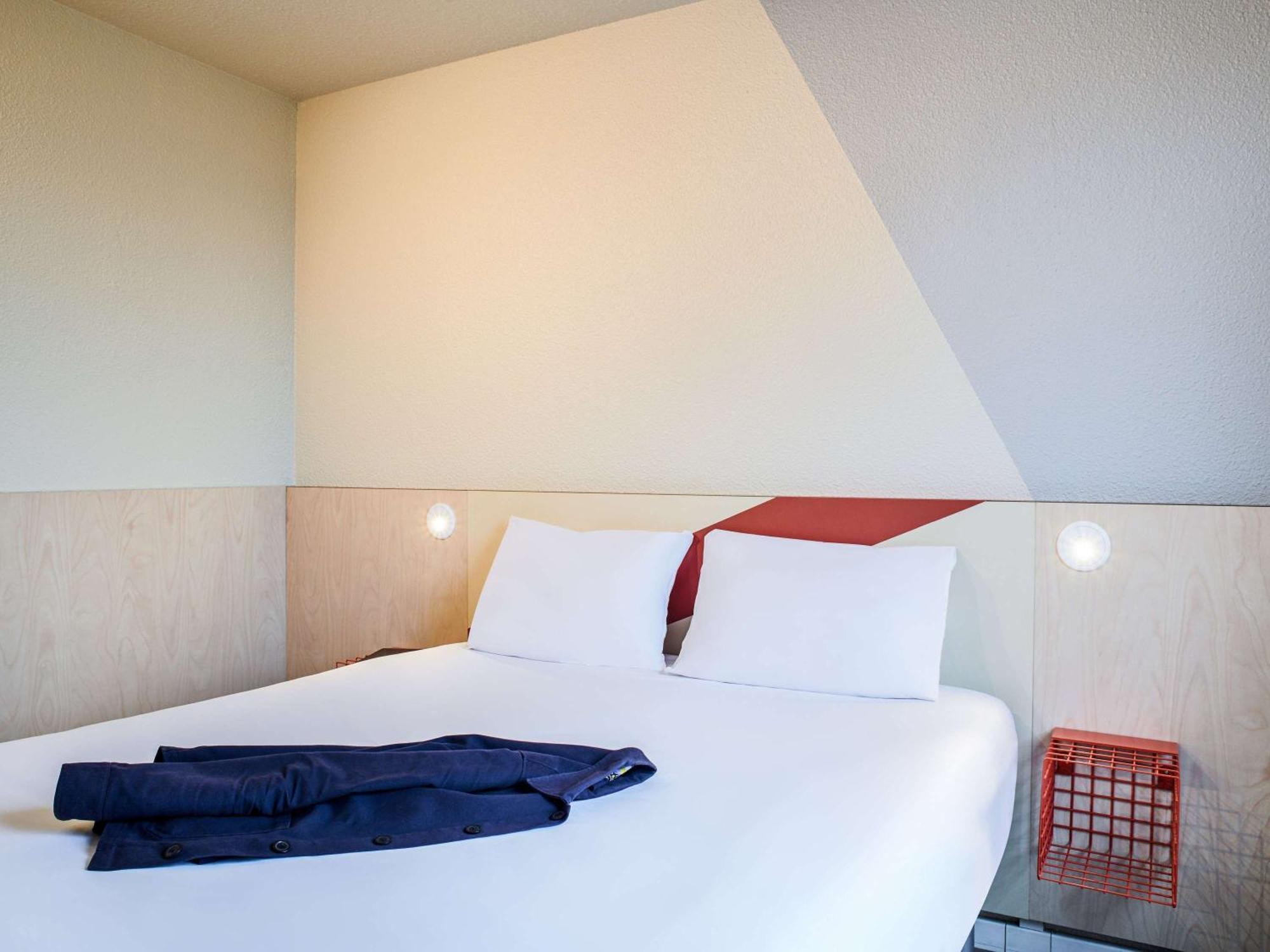 Hotel Ibis Budget Nantes Ouest Atlantis Couëron Kültér fotó