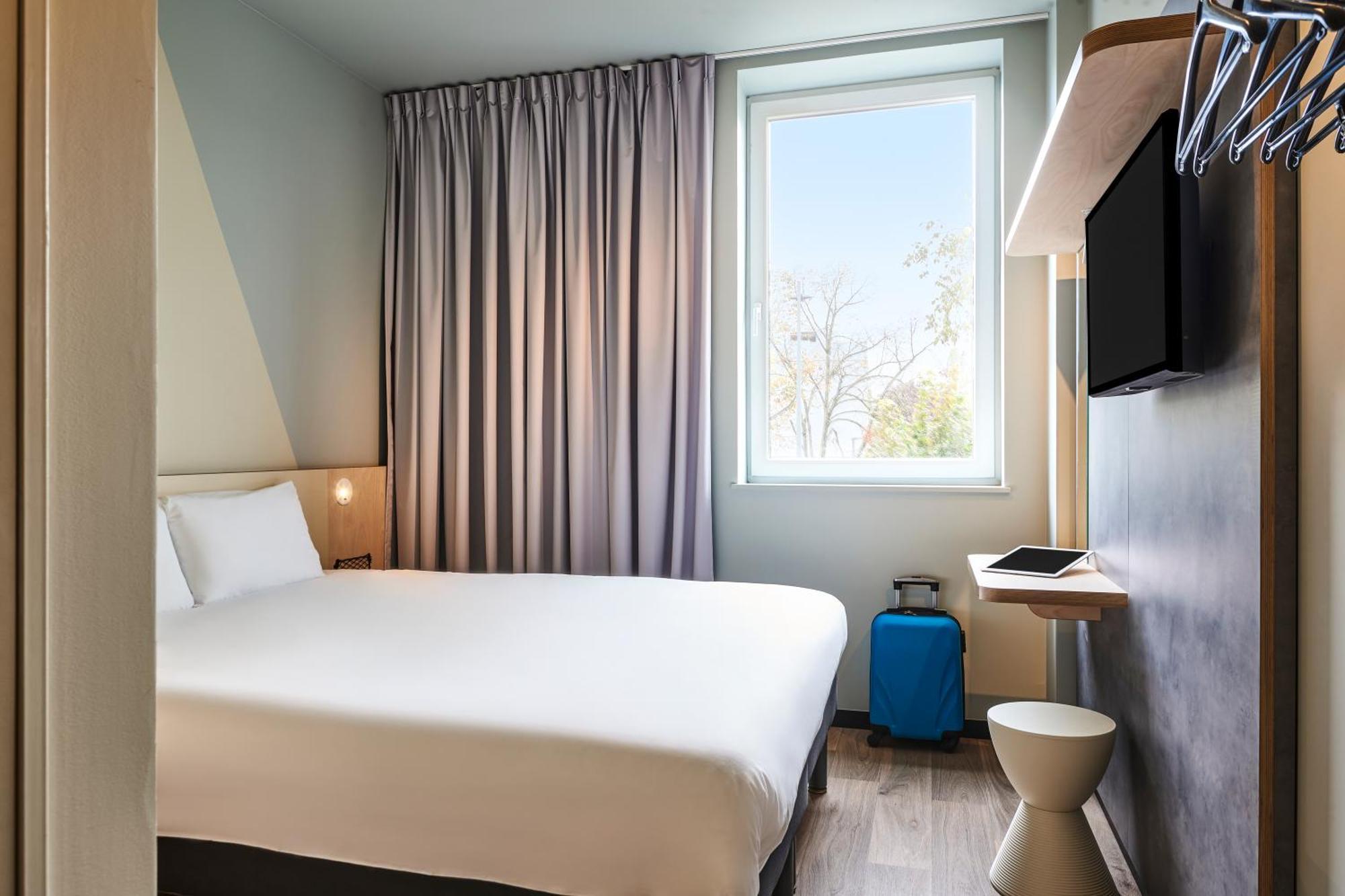 Hotel Ibis Budget Nantes Ouest Atlantis Couëron Kültér fotó