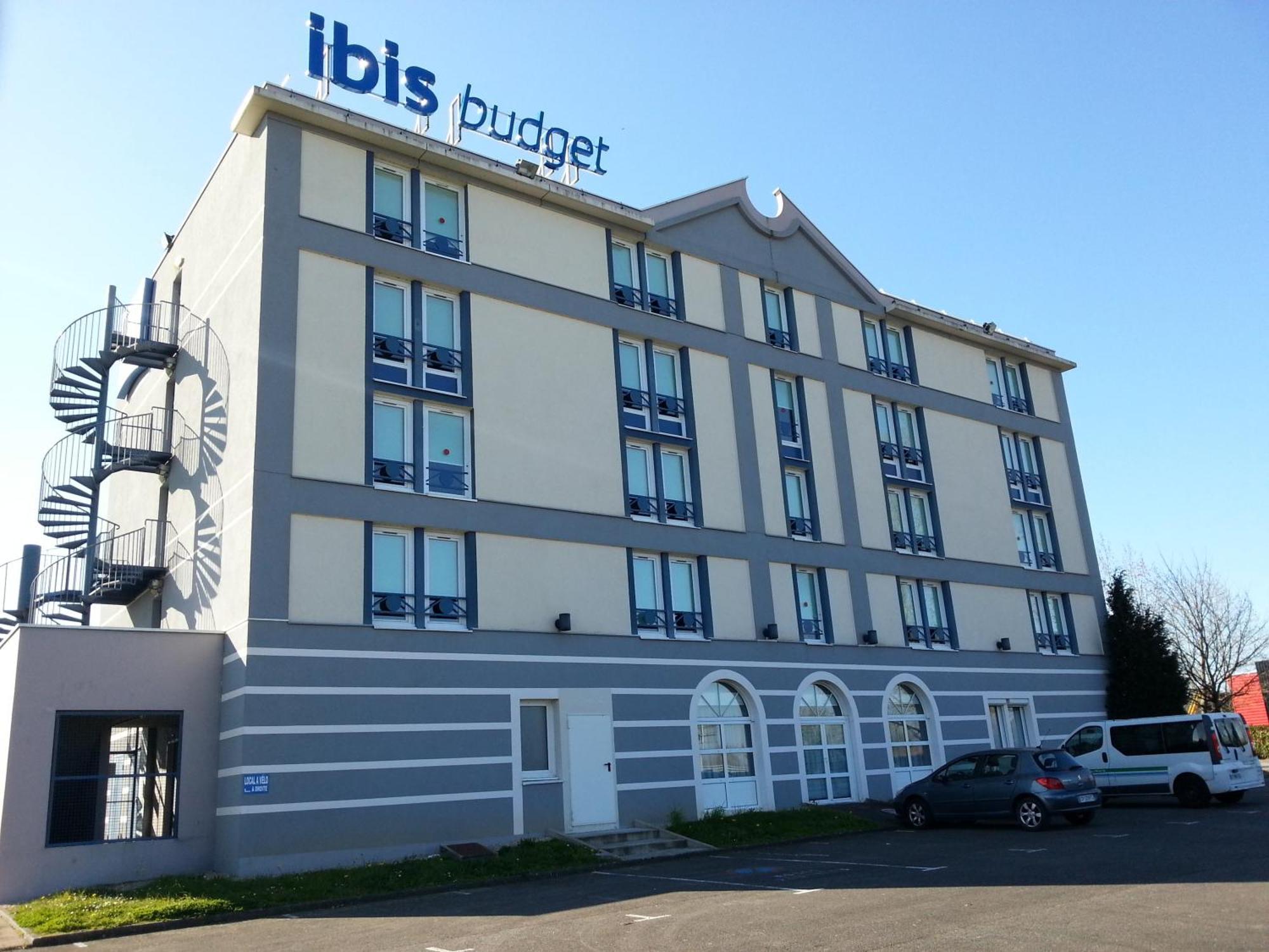 Hotel Ibis Budget Nantes Ouest Atlantis Couëron Kültér fotó