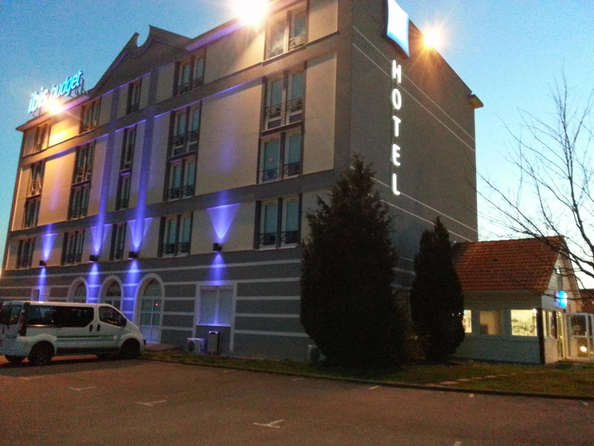 Hotel Ibis Budget Nantes Ouest Atlantis Couëron Kültér fotó